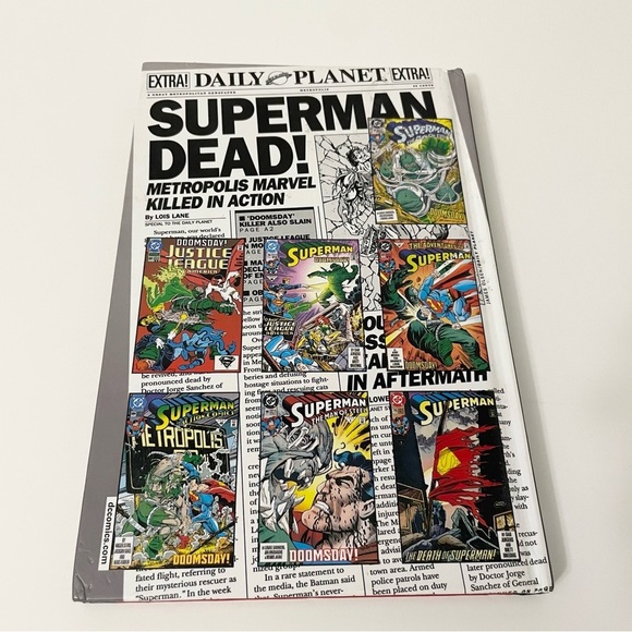 The Death of Superman Graphic Novel DC Comics Book - Picture 2 of 14